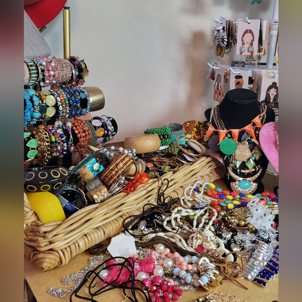 Jewelry Live Show
